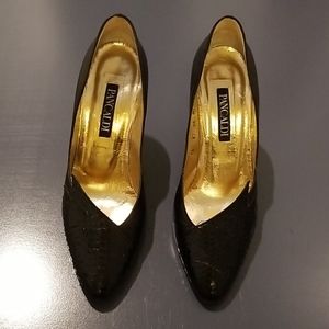Vintage Pancaldi Black pumps
